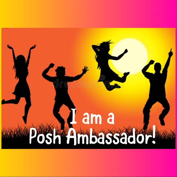 Breaking News! ⭐️POSH AMBASSADOR⭐️ - Picture 1 of 3